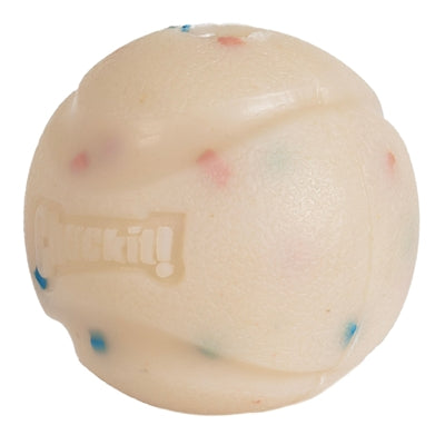 Chuckit Birthday Ball Met Vanillegeur M 6 Cm